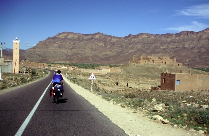 eine schöne Kasbah am Wegesrand