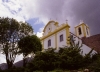 die Kirche beim Castell von Santiago de Cacem