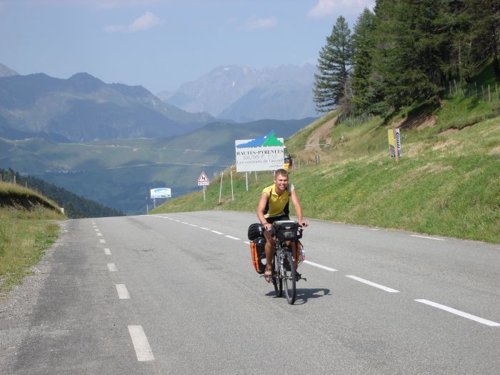 Conrad erreicht den Col de Peyressourde